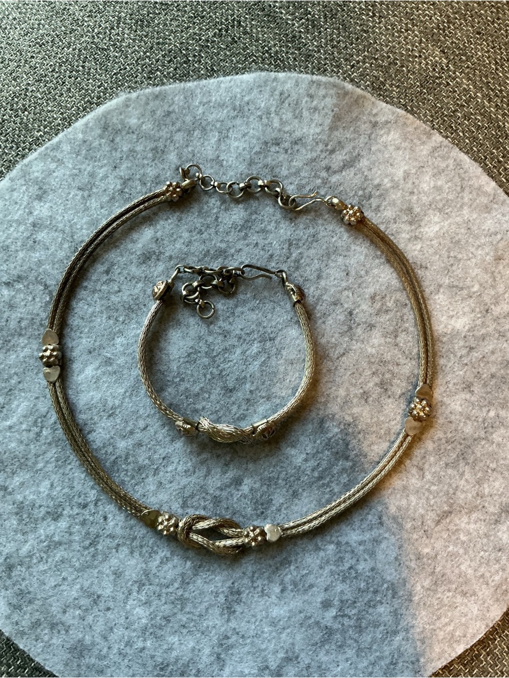 Elegant Knot Necklace and Bracelet Set - Silver Tone - Picture 6 of 6